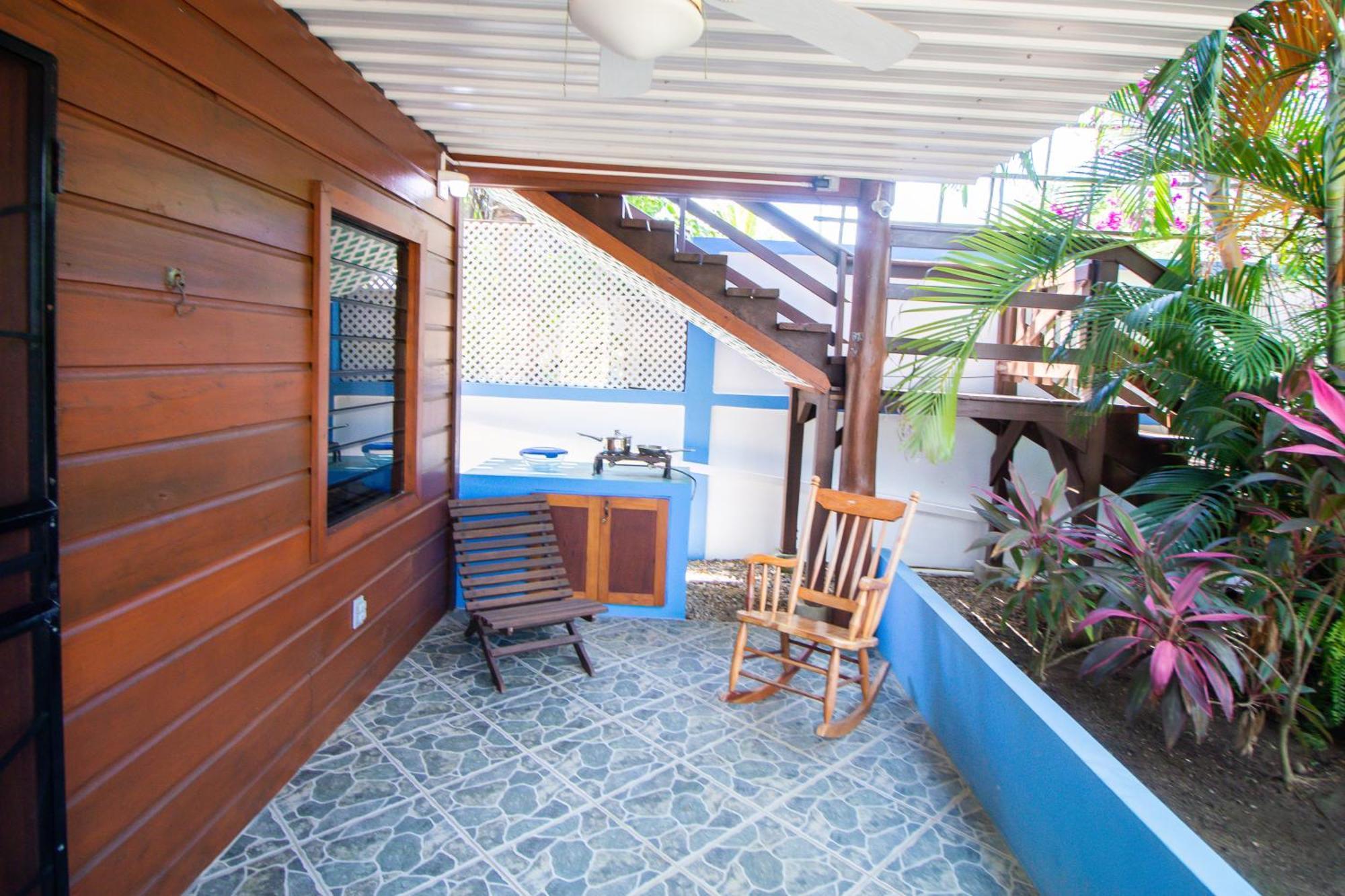 Latitude 17 Hopkins Quarto foto